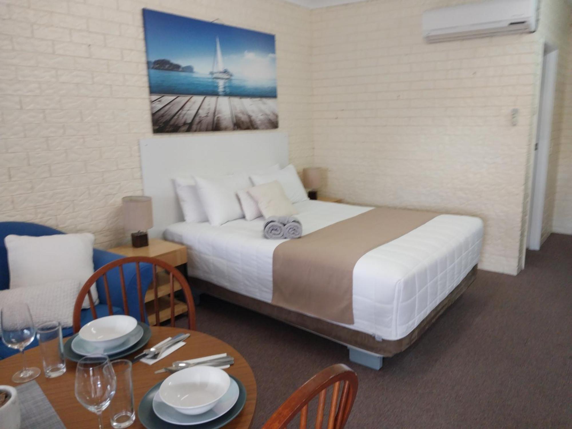 Jillaroo Motor Inn Glen Innes Exterior photo